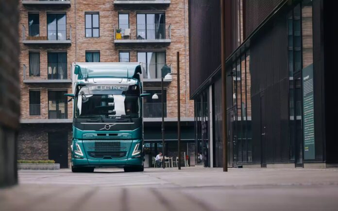The Rise of Electric Trucks: Revolutionizing the Trucking Industry