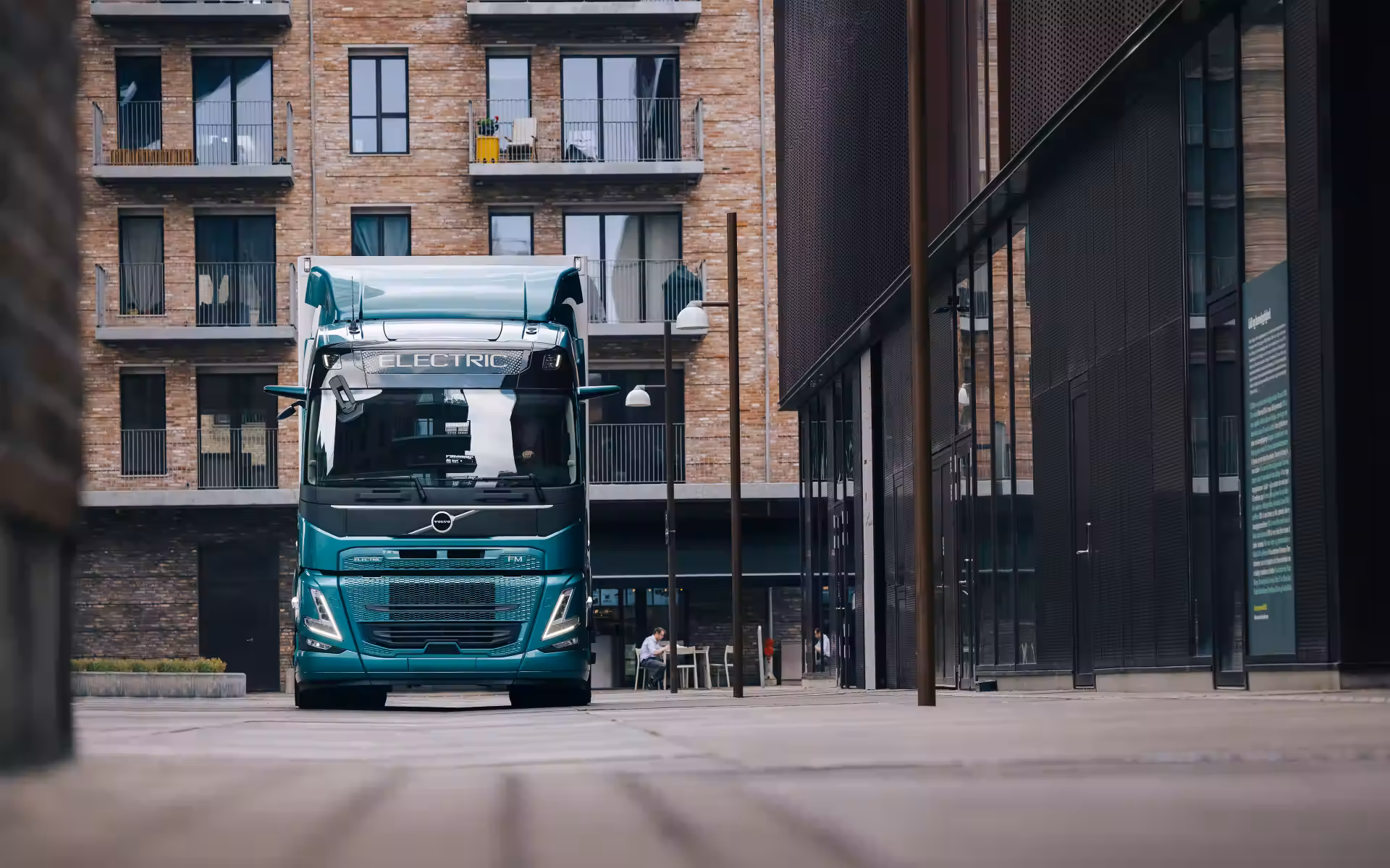 The Rise of Electric Trucks: Revolutionizing the Trucking Industry