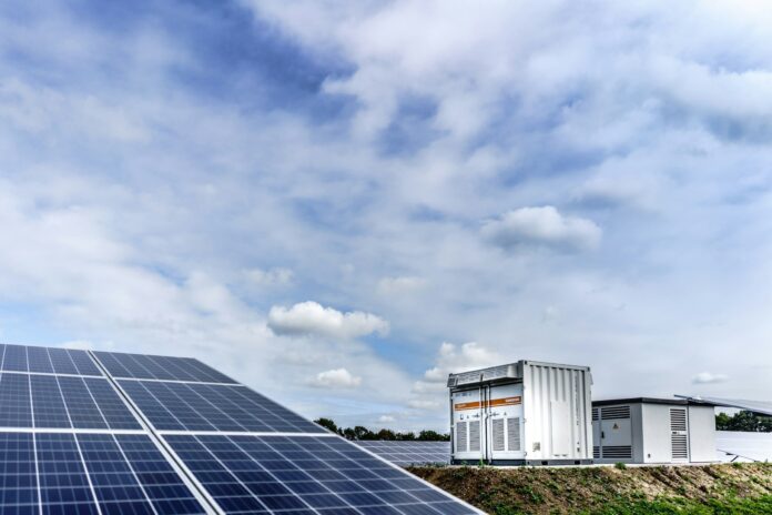 Energy Storage Technologies: Powering the Renewable Revolution | EO Energy