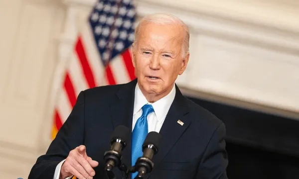 Biden se retira de la carrera presidencial 2024, dejando al Partido Demócrata en incertidumbre